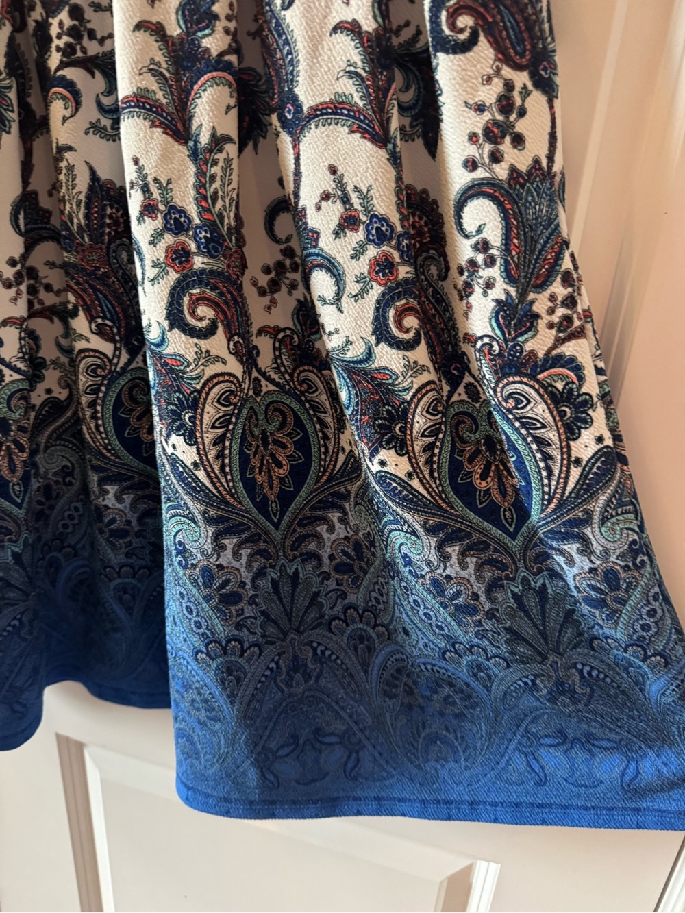 LuLaRoe Amelia Dress Blue White Dipped Ombré Paisley Fit & Flare Size Large NWT - Picture 3 of 5